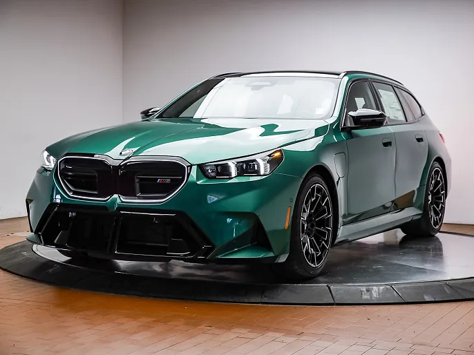 2025 BMW M5