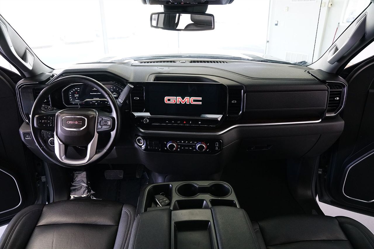 2025 GMC Sierra 1500