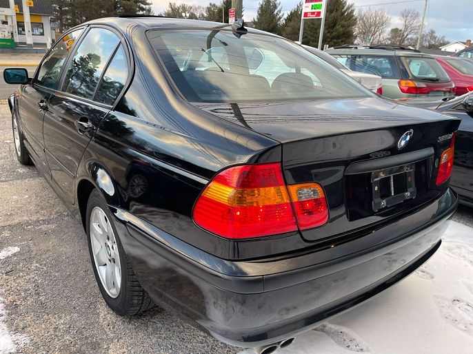 2004 BMW 3 Series