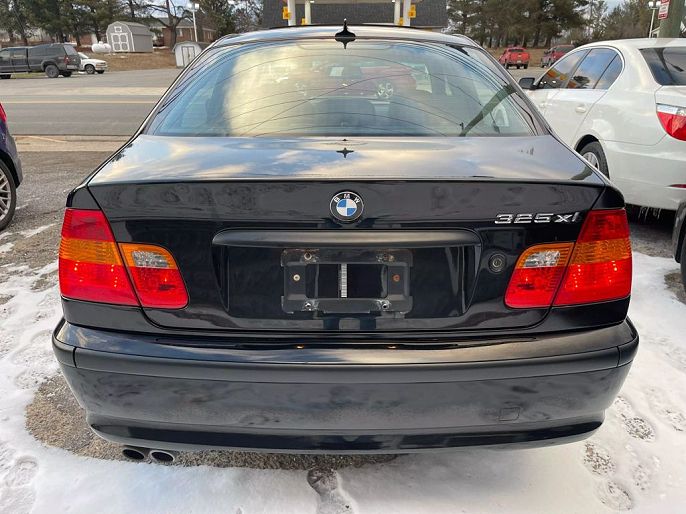 2004 BMW 3 Series