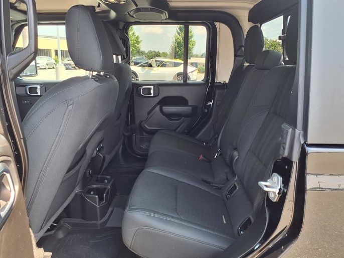 2022 Jeep Gladiator