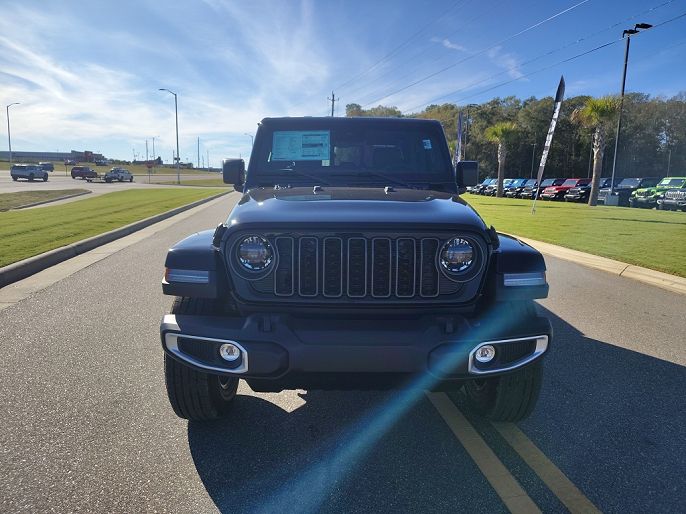 2025 Jeep Gladiator