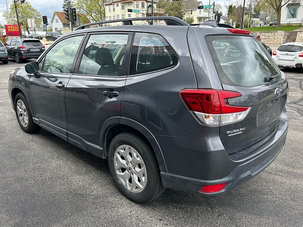 2020 Subaru Forester null image 5