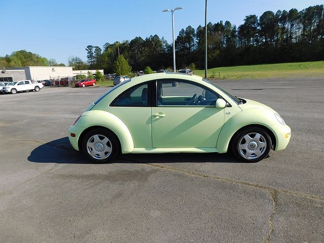 2001 Volkswagen New Beetle GLS image 5