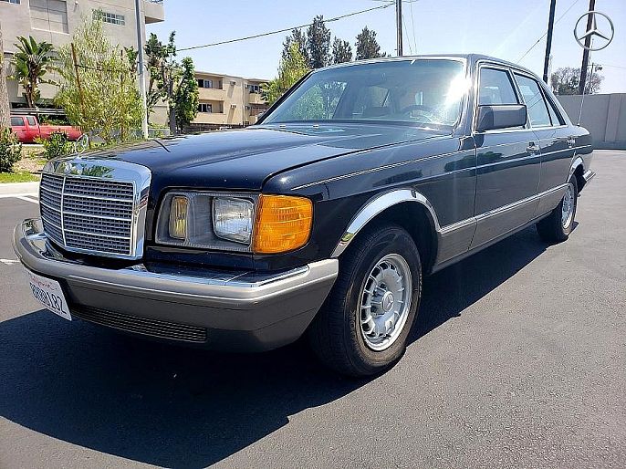 1985 Mercedes-Benz 300