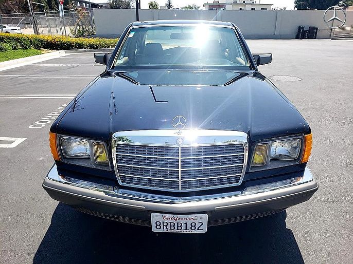 1985 Mercedes-Benz 300