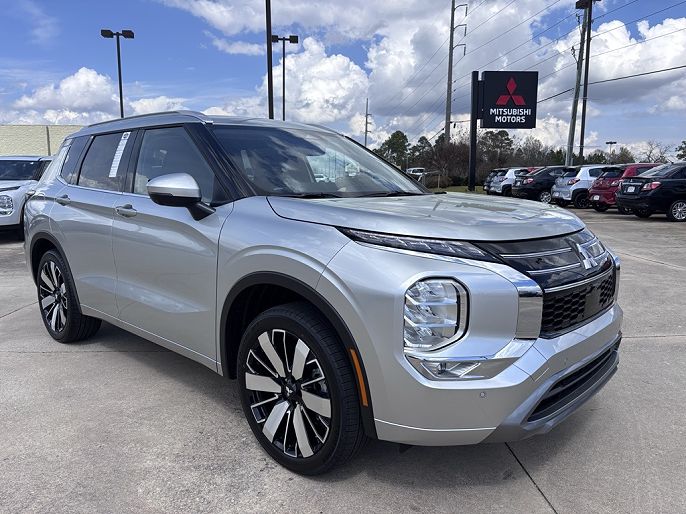 2025 Mitsubishi Outlander