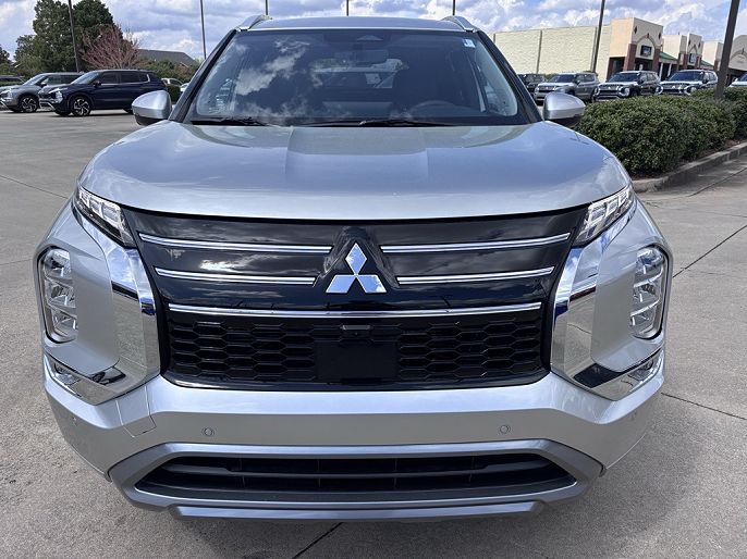 2025 Mitsubishi Outlander