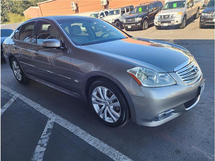 2008 Infiniti M35