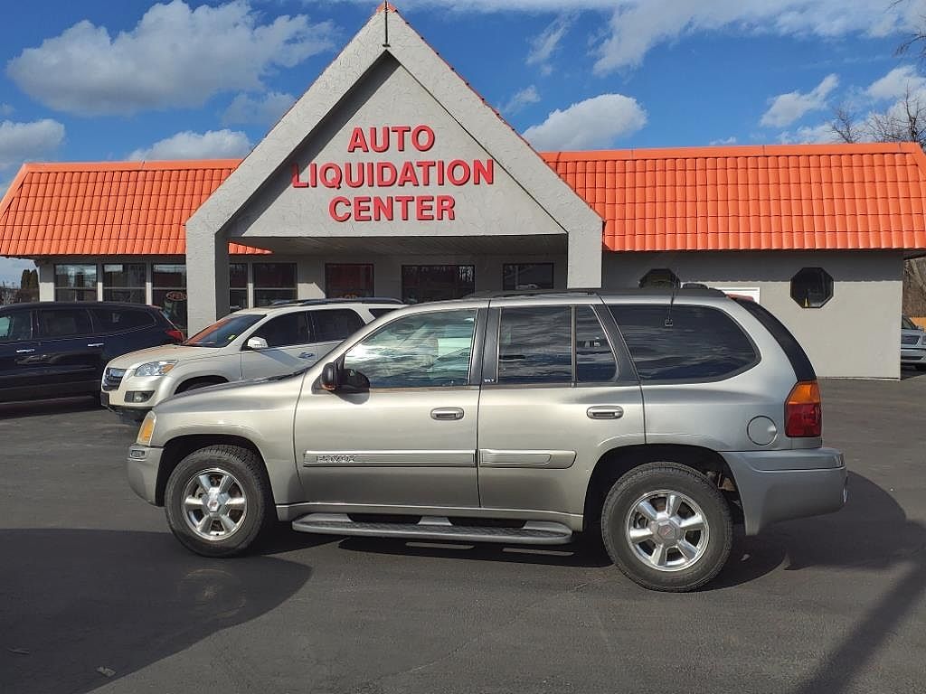 2002 GMC Envoy SLE image 1