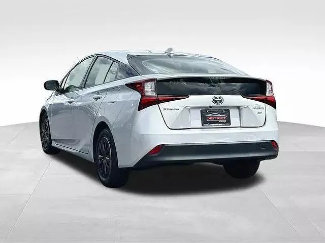 2022 Toyota Prius L Eco image 4