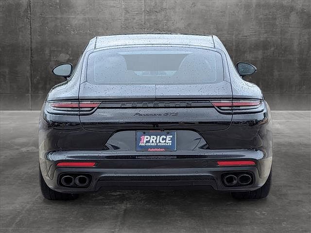 2019 Porsche Panamera GTS image 5