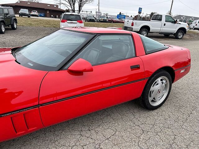 1989 Chevrolet Corvette null image 28