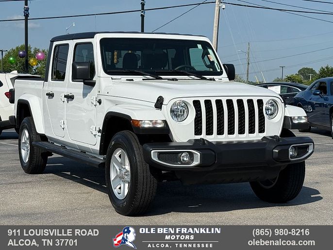 2023 Jeep Gladiator