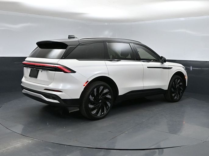 2026 Lincoln Nautilus