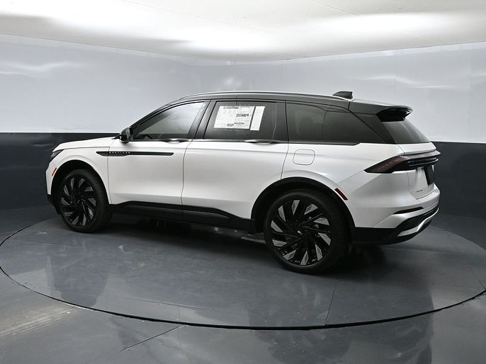 2026 Lincoln Nautilus