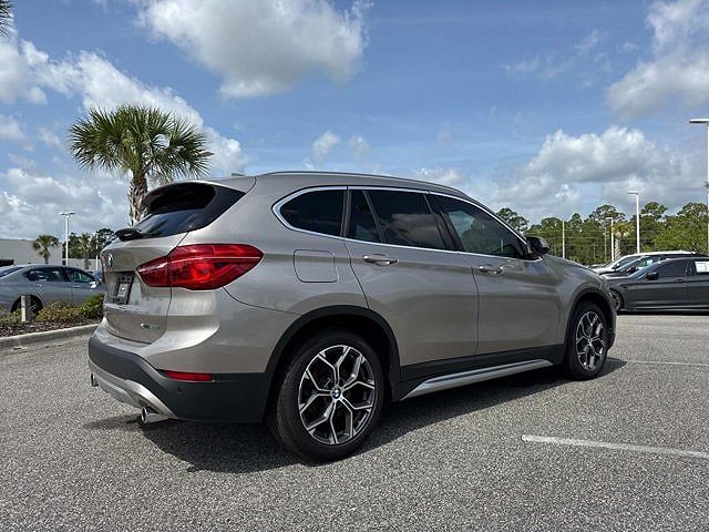 2022 BMW X1