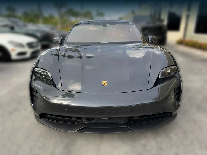 2022 Porsche Taycan