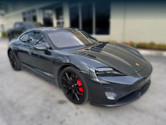 2022 Porsche Taycan