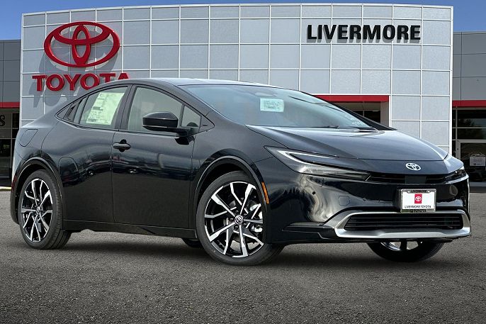 2026 Toyota Prius Plug-in