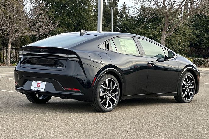 2026 Toyota Prius Plug-in