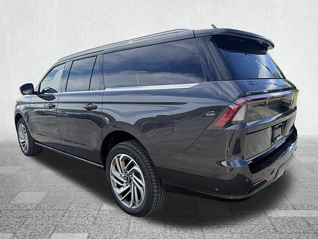 2025 Lincoln Navigator L