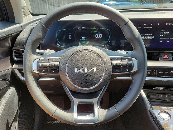 2024 Kia Sportage Hybrid EX photo 9