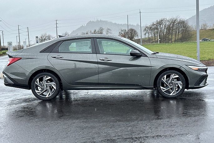 2025 Hyundai Elantra