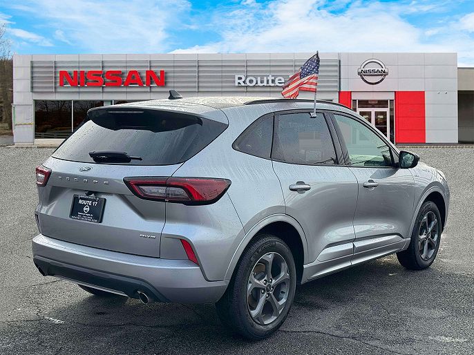 2024 Ford Escape