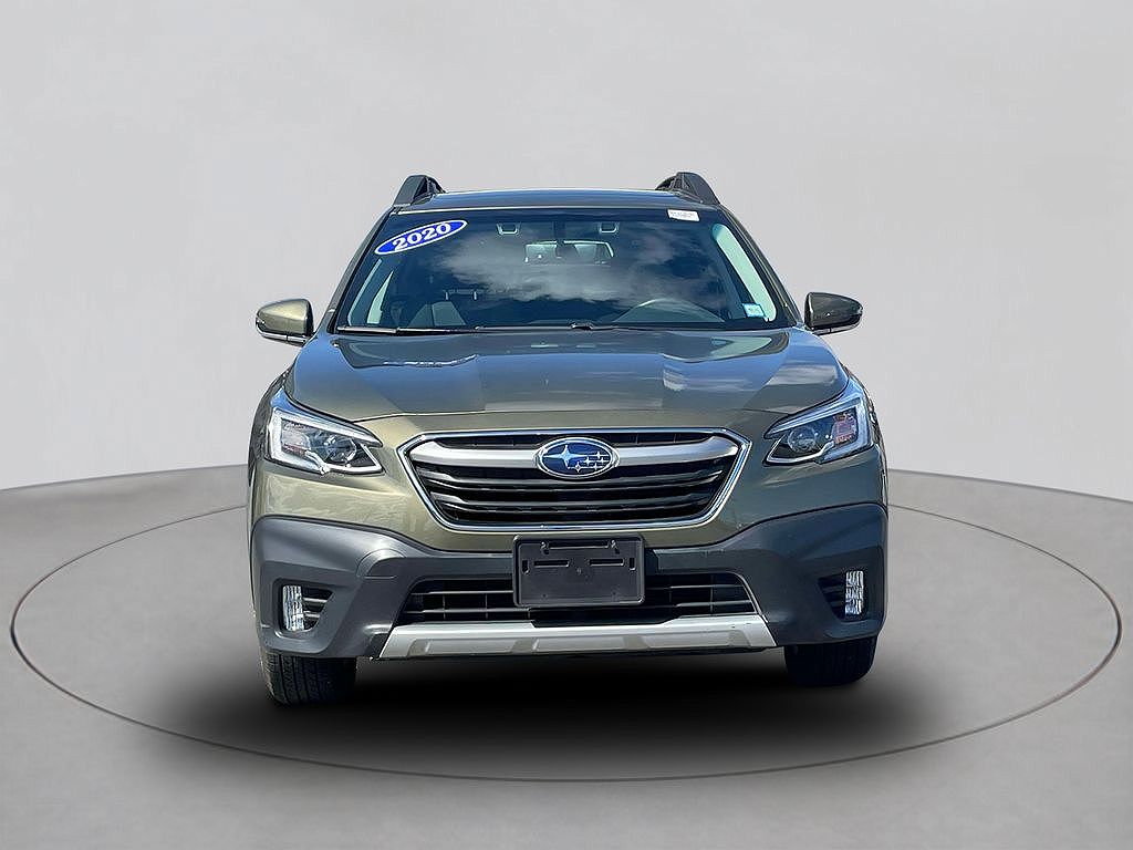 2020 Subaru Outback Limited image 2