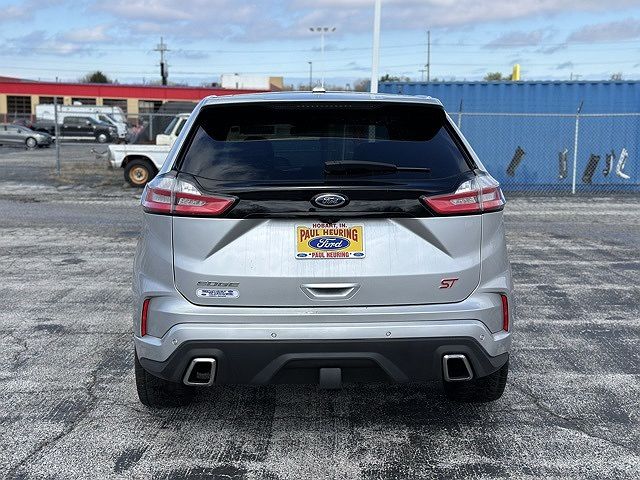 2019 Ford Edge ST image 5