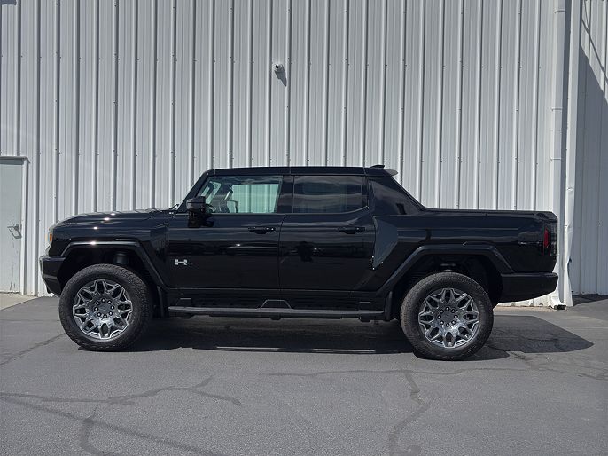 2025 GMC Hummer EV