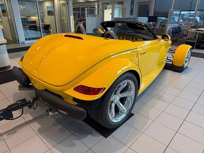 2002 Chrysler Prowler