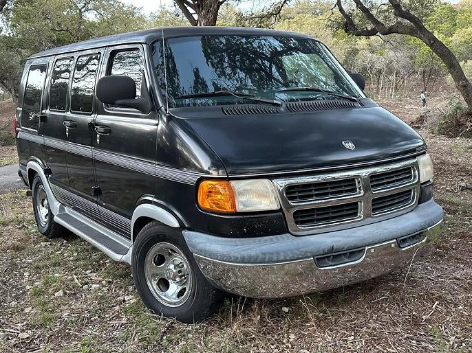 1999 Dodge Ram Van