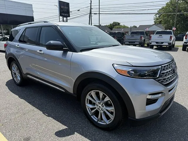 2023 Ford Explorer