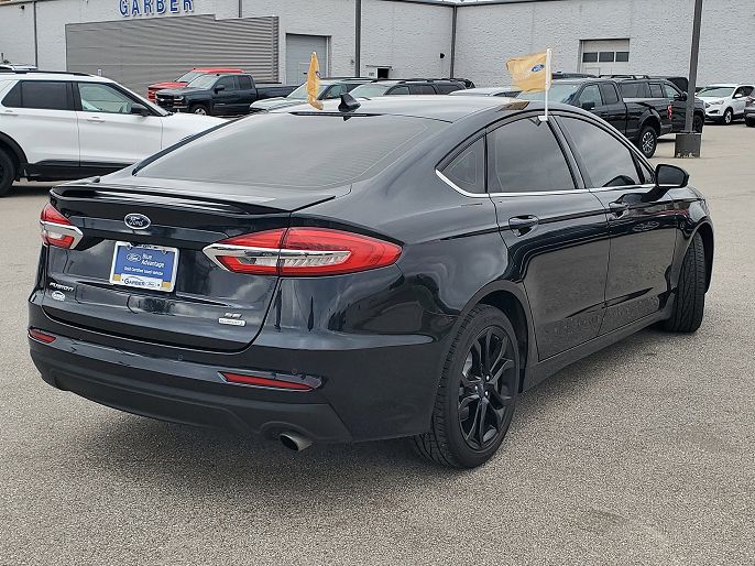 2020 Ford Fusion