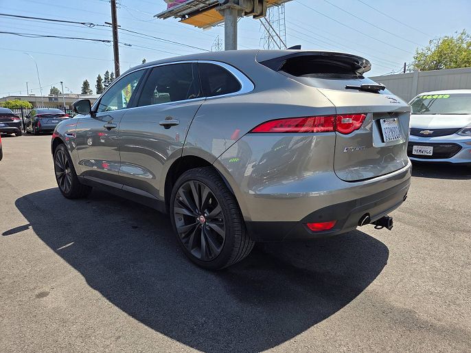 2020 Jaguar F-Pace