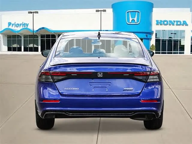 2024 Honda Accord Sport-L image 2
