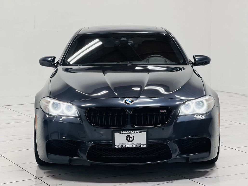 2014 BMW M5 null image 2