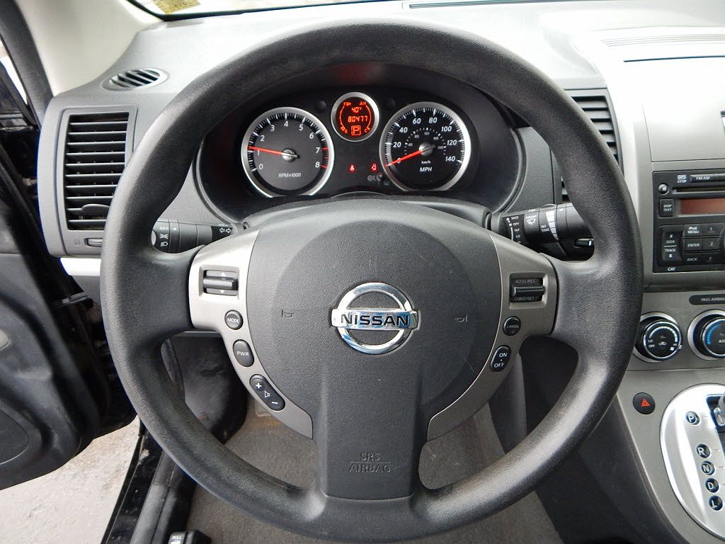 2010 Nissan Sentra S image 6