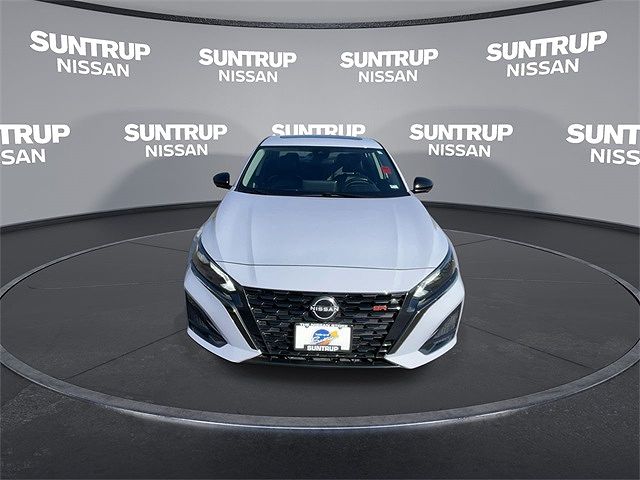 2024 Nissan Altima