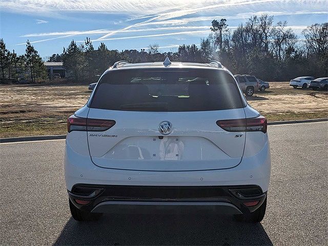 2021 Buick Envision Essence image 3