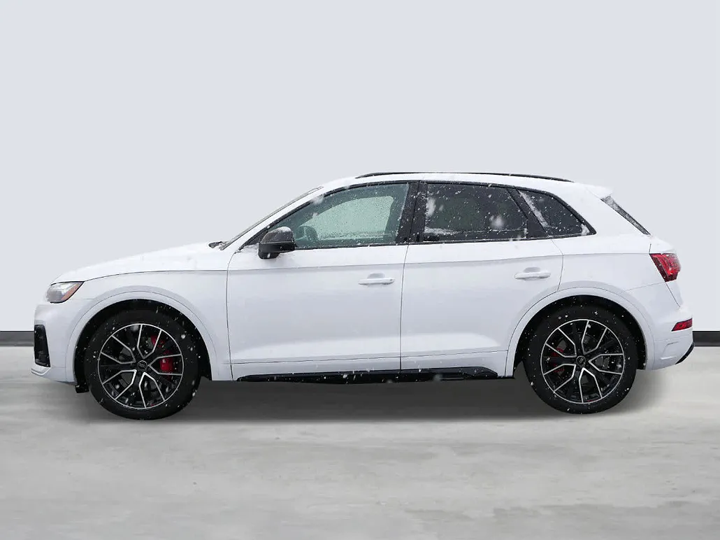 2024 Audi SQ5 Premium Plus image 2