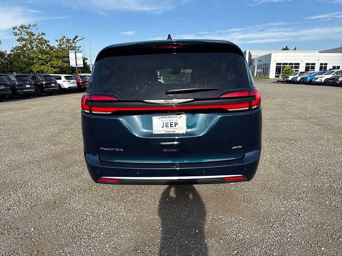 2025 Chrysler Pacifica