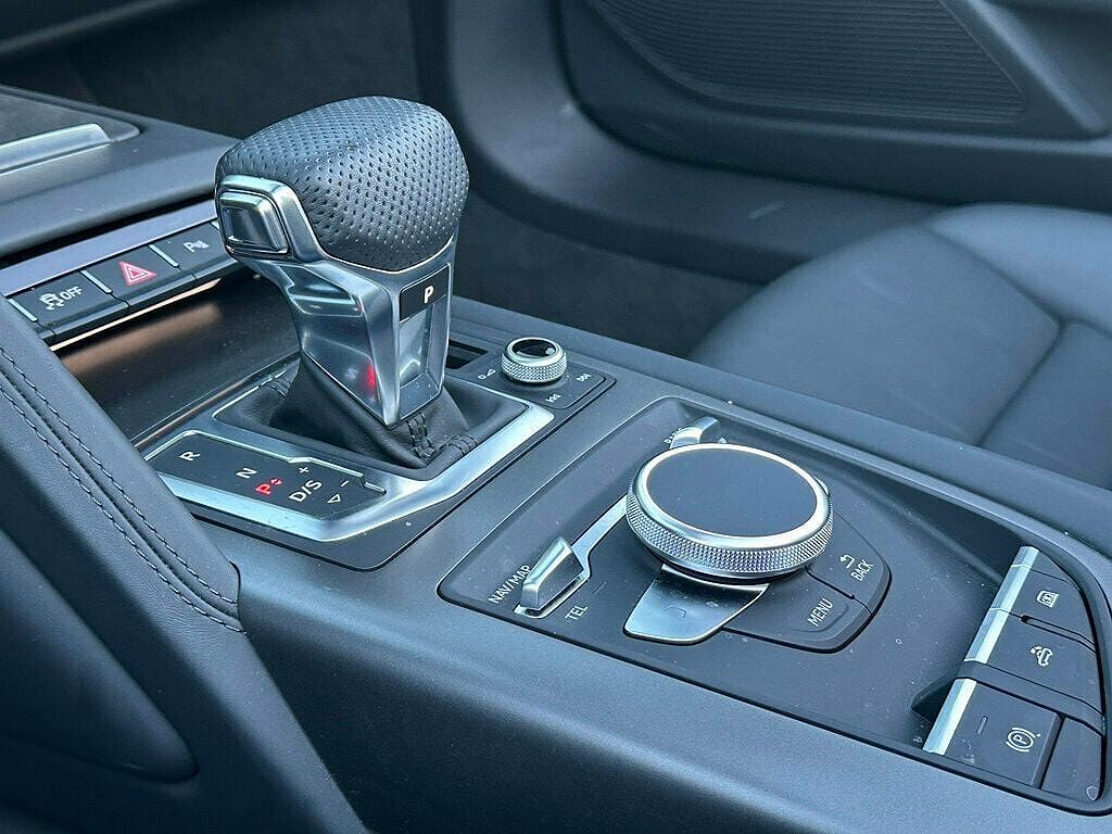 2023 Audi R8 5.2 image 3