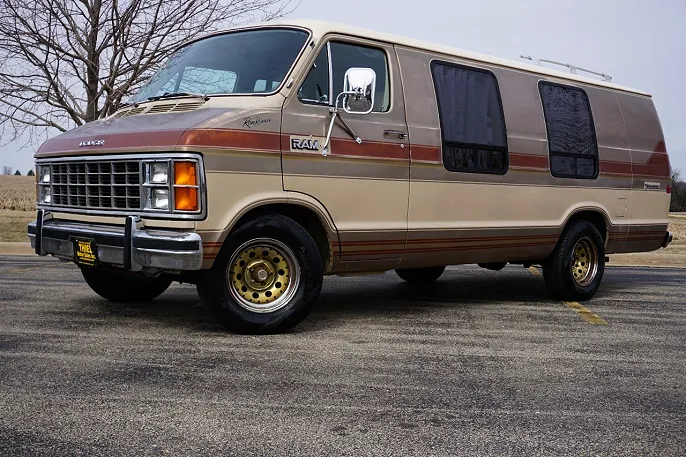 1984 Dodge Ram Van