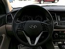 2017 Hyundai Tucson SE image 10