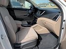 2017 Hyundai Tucson SE image 24