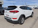2017 Hyundai Tucson SE image 6