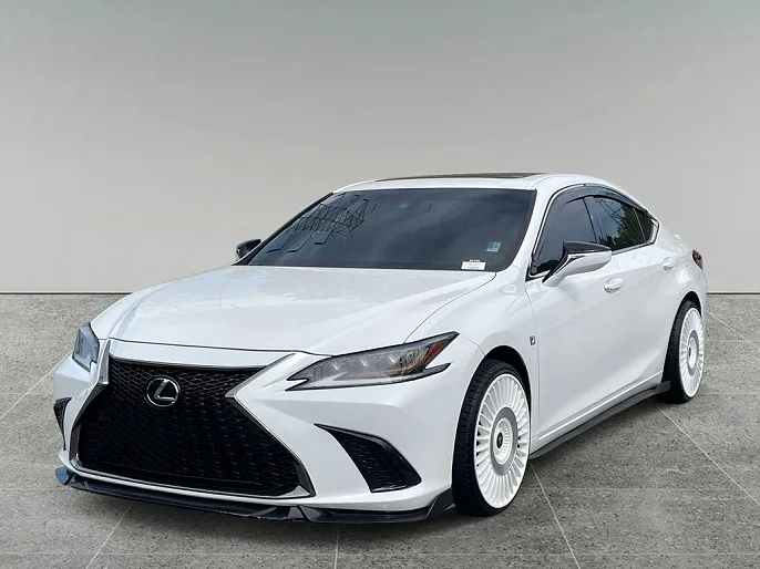 2020 Lexus ES